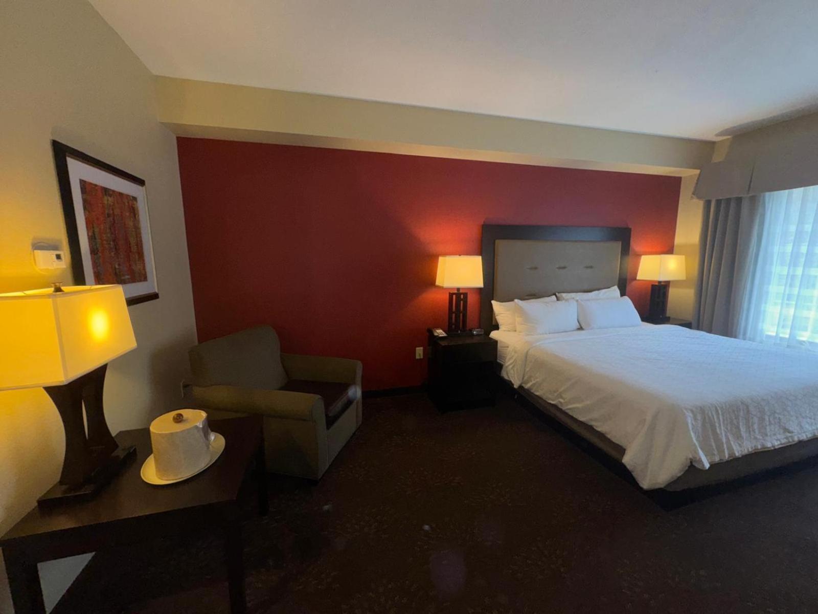 Wyndham Garden Anchorage Airport Hotell Exteriör bild