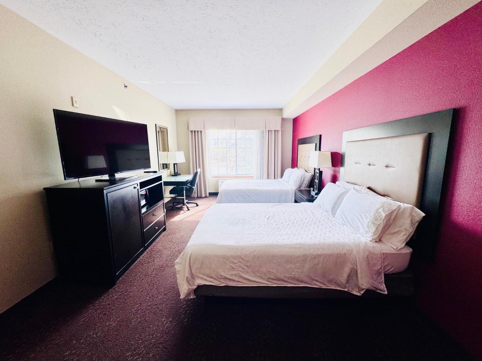 Wyndham Garden Anchorage Airport Hotell Exteriör bild
