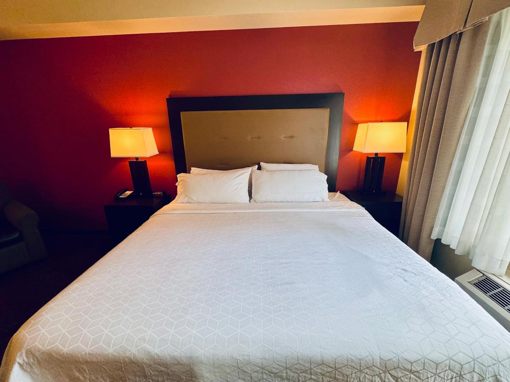 Wyndham Garden Anchorage Airport Hotell Exteriör bild