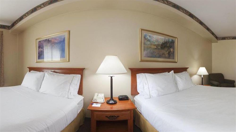 Wyndham Garden Anchorage Airport Hotell Exteriör bild