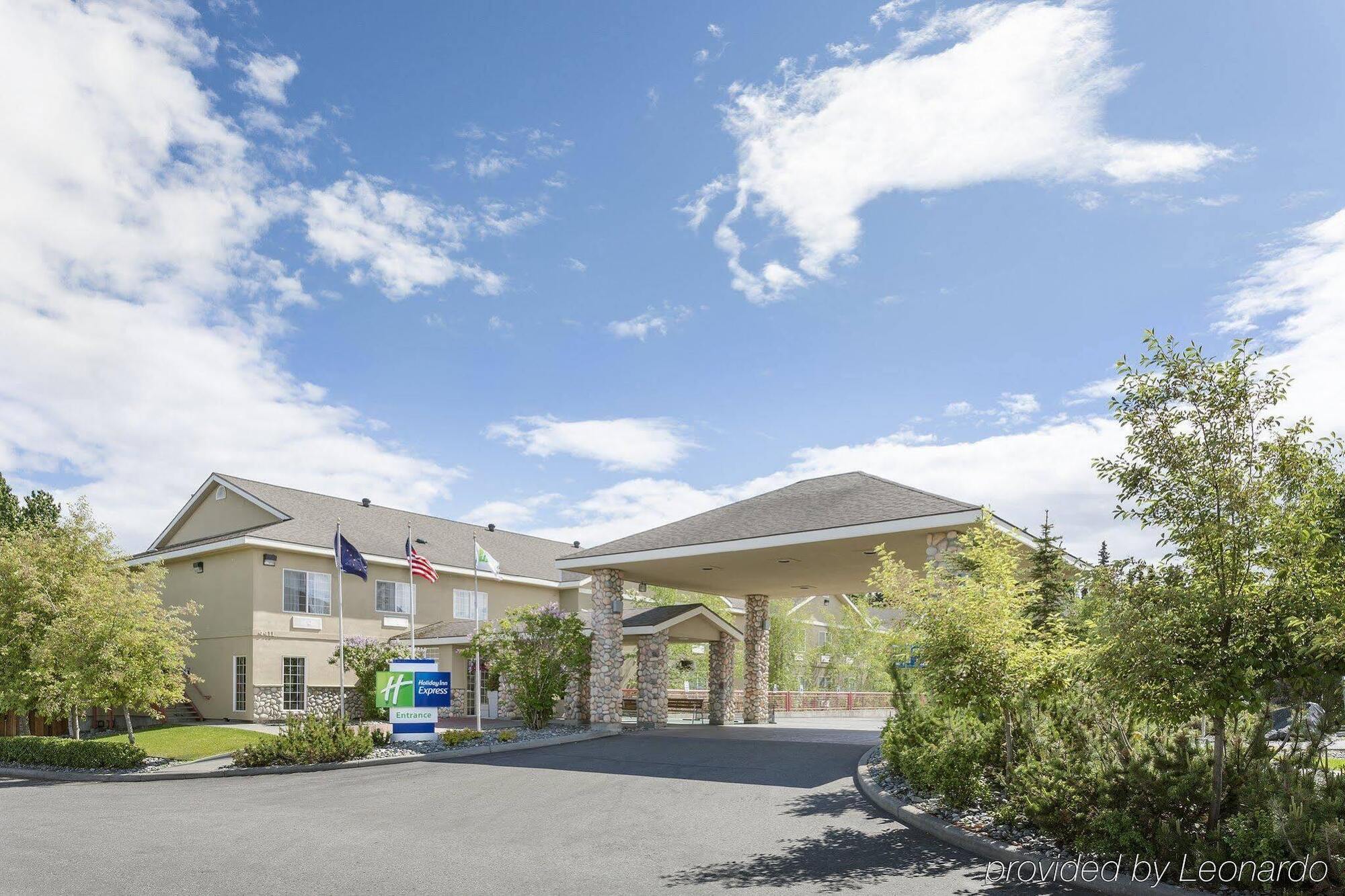 Wyndham Garden Anchorage Airport Hotell Exteriör bild